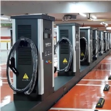双枪120kW直流充电桩IP54新能源汽车快速充电站