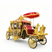 Luxury gold foil European electric carriage Luxury gold foil European electric carriage